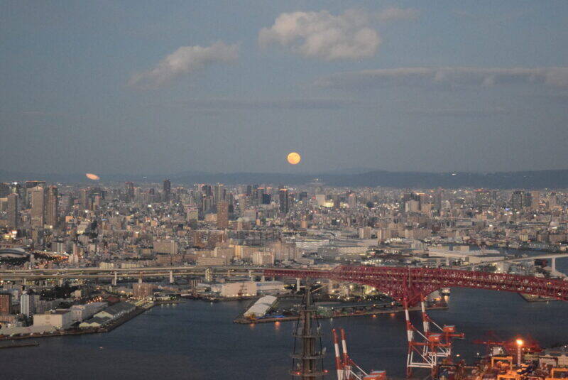 スズキナオ　日が沈んで夜になるまでずっと見る