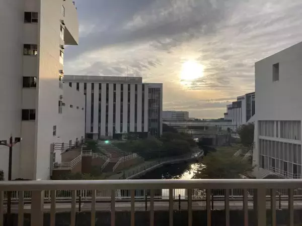 「スズキナオ　日が沈んで夜になるまでずっと見る」の画像