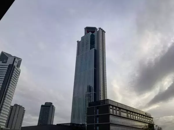 「スズキナオ　日が沈んで夜になるまでずっと見る」の画像