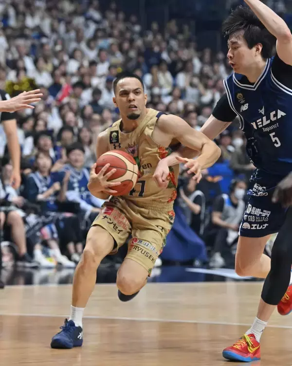 【速報】琉球キングス敗れ1勝1敗に　BリーグCS決勝　決着は26日の最終戦へ