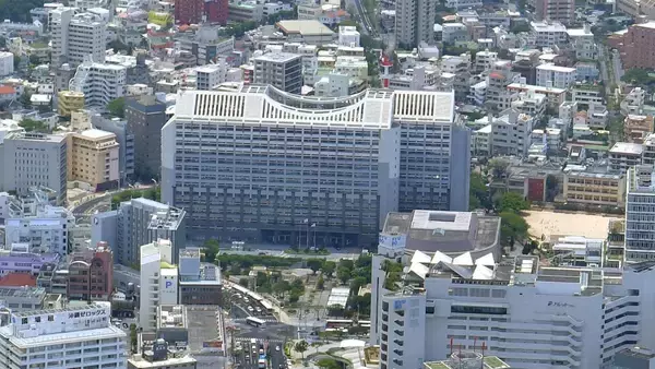 台風7号　沖縄県、26日の本島区域の県業務の停止を発表
