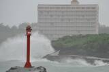 「【台風9号】先島諸島にかなり接近　沖縄本島一部も暴風域に　宮古島で最大瞬間風速40メートル　県内4人けが（11日午前6時）」の画像1