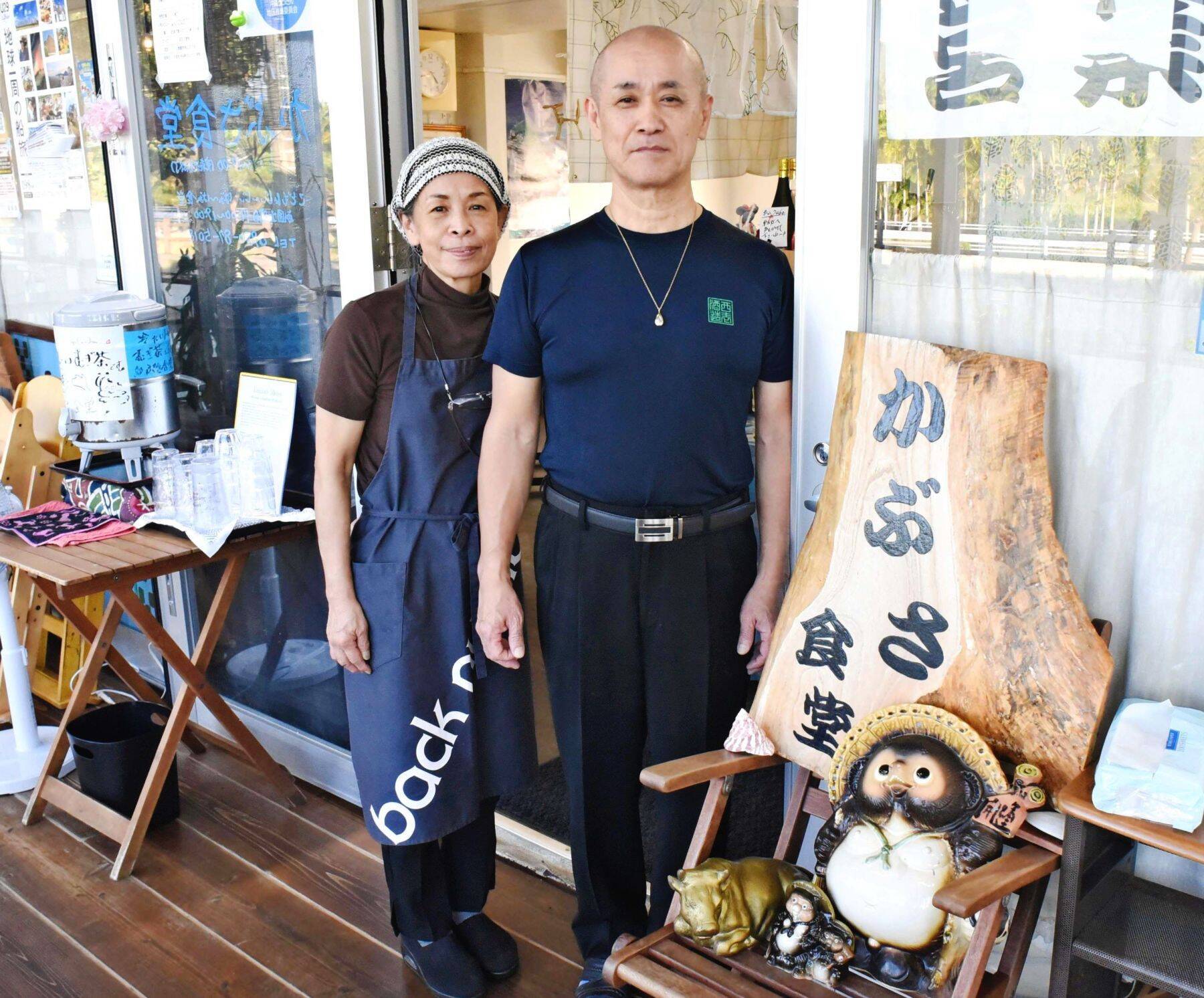 夜明け前からだし作り　ウコン麺と相性抜群　沖縄・石垣市「かぶさ食堂」の八重山そば