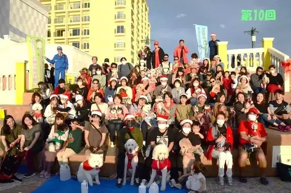 「【北谷町】わんちゃんとアメリカンビレッジをパレード『第12回 わんわんサンタウォーク in 美浜』2025年12月14日(日)開催♪【美ら浜つーしん】」の画像