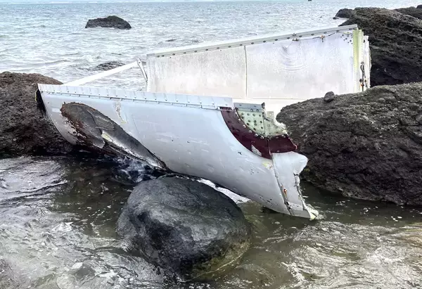 石垣市の海岸に漂着物　ロケット部品「衛星フェアリング」か　「SJR」とアルファベット表記も