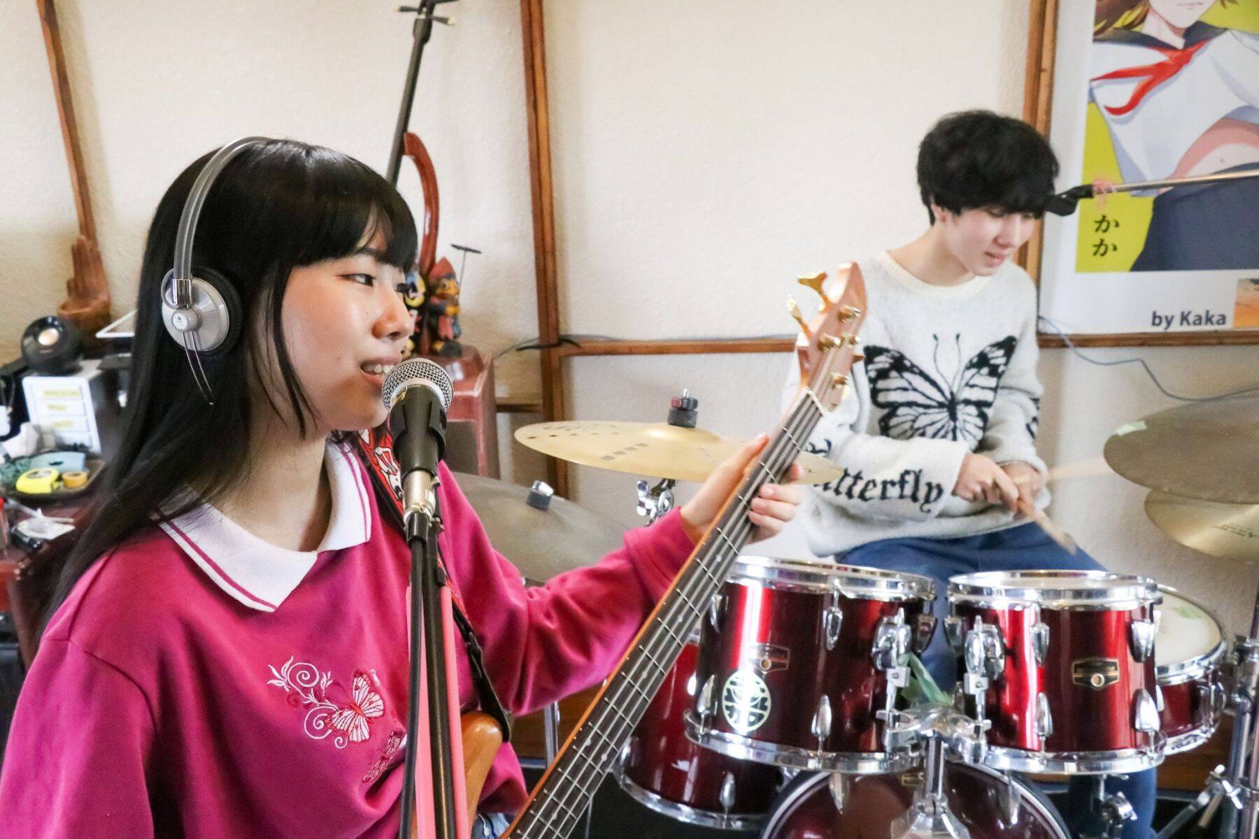 沖縄・恩納発の高校生姉弟ユニットKITOKA、4作目「雨夜の星灯り」　夜と宇宙を“視せる”幻想サウンド