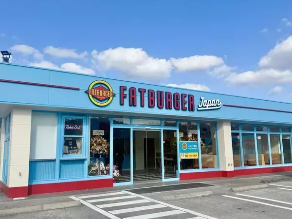 「【嘉手納町】アメリカ発の大人気ハンバーガー屋『FATBURGER OKINAWA』沖縄上陸！プレオープン初日に行ってきたよ♪【美ら浜つーしん】」の画像
