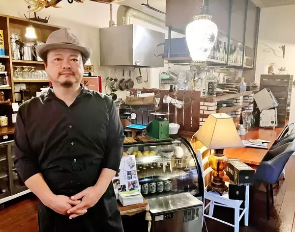 保存食の文化に魅せられて　ソーセージやベーコン、こだわりの手作り燻製料理　沖縄・読谷村のSMOKEHOUSE225