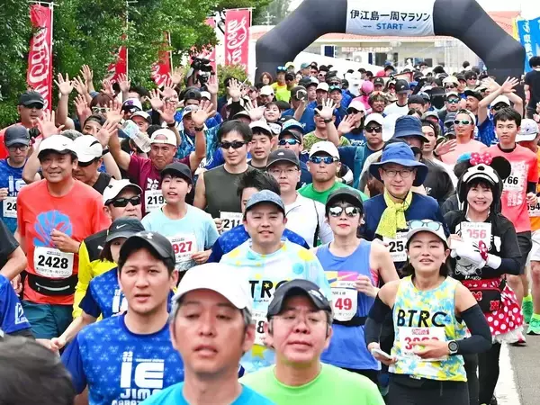 伊江島一周マラソン　ハーフ女子は安里選手がV7達成　男子は岩佐選手が2連覇　2339人が完走