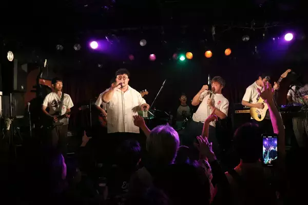 「【動画あり】2000年前後の沖縄インディーズバンド大集合　「Enjoy75 Fes」超満員　NEWTOWNERは10年振りのステージで“解散撤回”」の画像