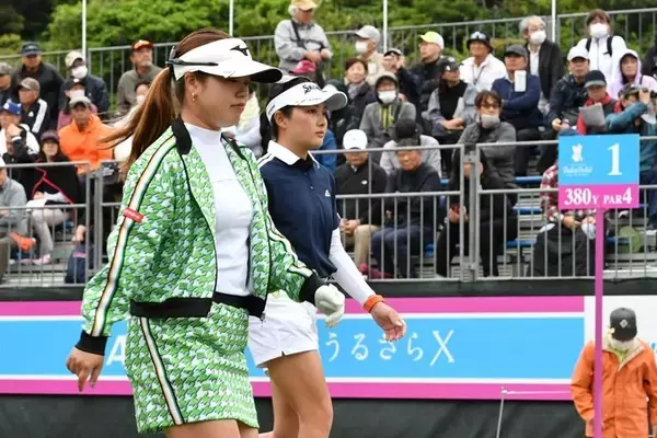 「春告げるダイキンゴルフ、沖縄で開幕　県勢の吉﨑マーナ、首位に４打差」の画像