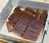 「給食に名物ブラウニー登場、生徒ら沸く　中学校隣の洋菓子店の人気ケーキ　沖縄・うるま市」の画像1