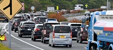 沖縄自動車道で3.2キロ渋滞　石川ー金武ICの北向け　工事・プロ野球キャンプ・さくら祭りが影響か