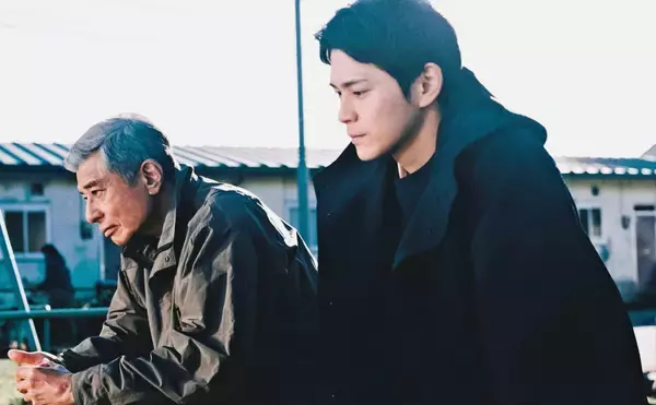 【スターシアターズ・榮慶子の映画コレ見た？】『港のひかり』少年のために生きる男