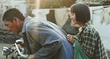 【桜坂劇場・下地久美子の映画コレ見た？】『霧のごとく』暗闇の時代　愛こそ希望