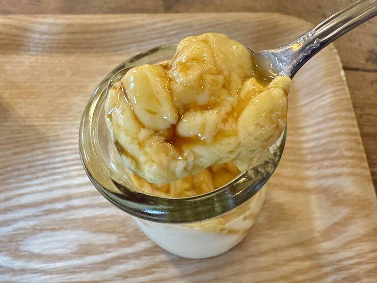 【恩納村】アンティークな空間を楽しめるプリン専門カフェ『SUGAR BROTHERS』へ行ってきました♪【美ら浜つーしん】