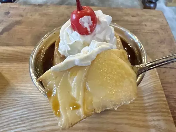 「【恩納村】アンティークな空間を楽しめるプリン専門カフェ『SUGAR BROTHERS』へ行ってきました♪【美ら浜つーしん】」の画像