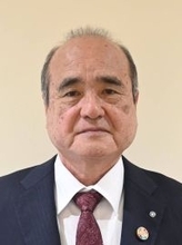 友寄景善氏、再選へ立候補表明　2026年の沖縄・大宜味村長選　「不退転の決意で挑む」