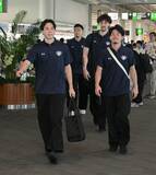 「キングス、王座奪還へ　那覇空港を出発　23日にCS決勝第1戦　桶谷HC「自信がある」」の画像3