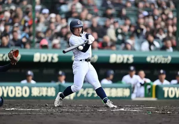 「【速報】沖縄尚学が初戦敗退、夏春連覇逃す　帝京に3-4で逆転負け　センバツ高校野球」の画像