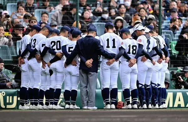 「【速報】沖縄尚学が初戦敗退、夏春連覇逃す　帝京に3-4で逆転負け　センバツ高校野球」の画像