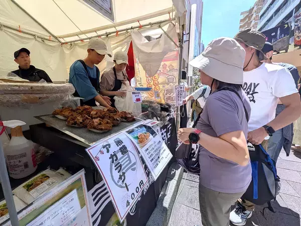 沖縄グルメなど満喫　首都圏最大級の沖縄イベント「はいさいフェスタ」　川崎市で開幕　エイサー道ジュネーも【動画あり】