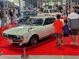「沖縄トヨタフェス　初日にぎわう　人気車種や中古車展示販売　宜野湾市で14日まで」の画像2