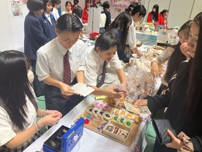 商業デパートや作品展示も　高校生美ら産フェア開幕「産業教育の未来感じて」　沖縄県立武道館で15日まで