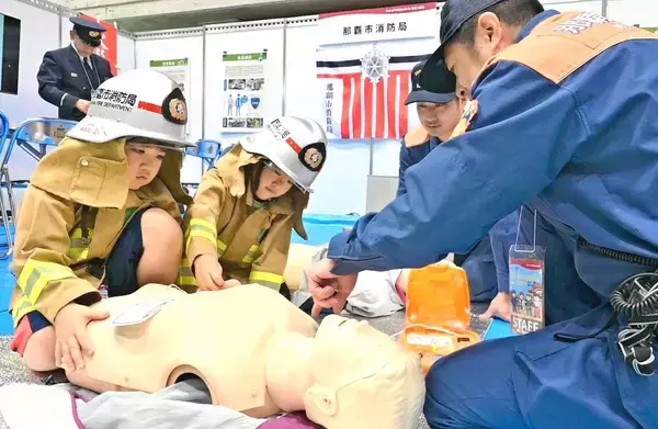 「もっと知りたくなった」　那覇市で「アウトオブキッザニア」　小学生1800人が38種類の仕事体験