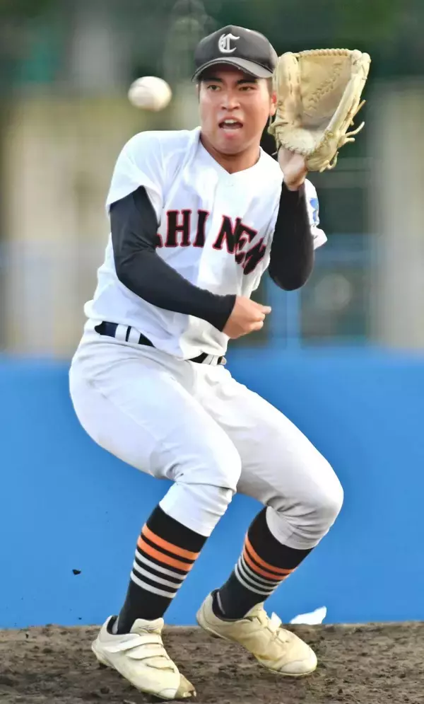 知念、沖縄水産に勝利　宮古、ウェルネス、沖縄尚学などが準々決勝に進出［高校野球　第75回県秋季大会］（第7日）