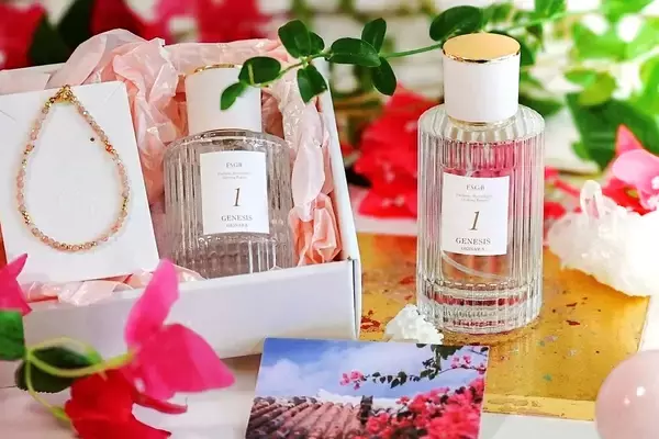 沖縄の風景から着想の香水 　浦添市・サンエーパルコで期間限定販売　売り上げの一部を首里城未来基金に寄付