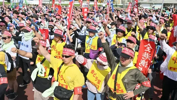 日本復帰54年の沖縄　5・15平和行進がスタート「戦争のない世界願い歩き抜く」【動画あり】
