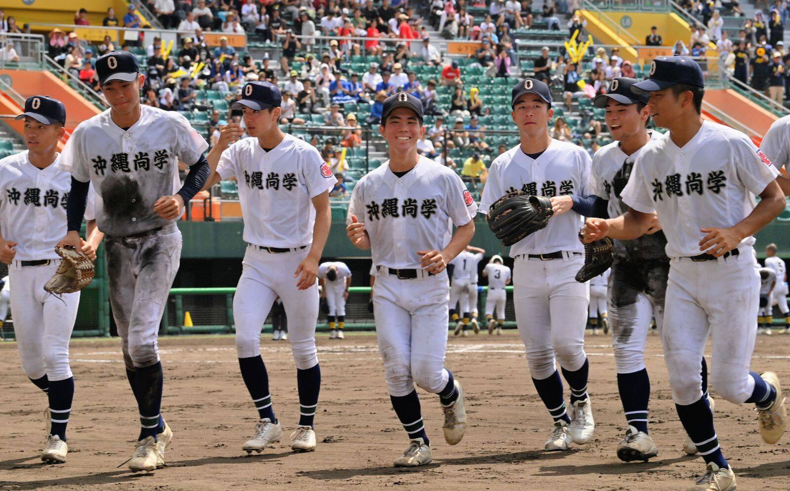 【速報】沖縄尚学が決勝進出　末吉良丞がマウンド復活、名護に7-0コールド　夏の高校野球沖縄大会