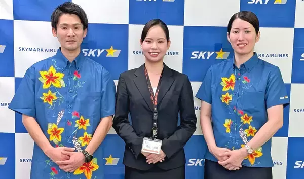 スカイマーク、かりゆしウエアの制服を刷新　那覇・下地島空港職員らが着用　専門学校生がデザイン