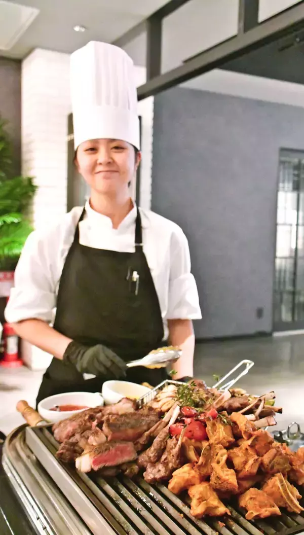 国産牛リブロースやきびまる豚スペアリブも　リブランドした琉球オリオンホテル那覇国際通りが記念ランチビュッフェ　2026年1月4日まで