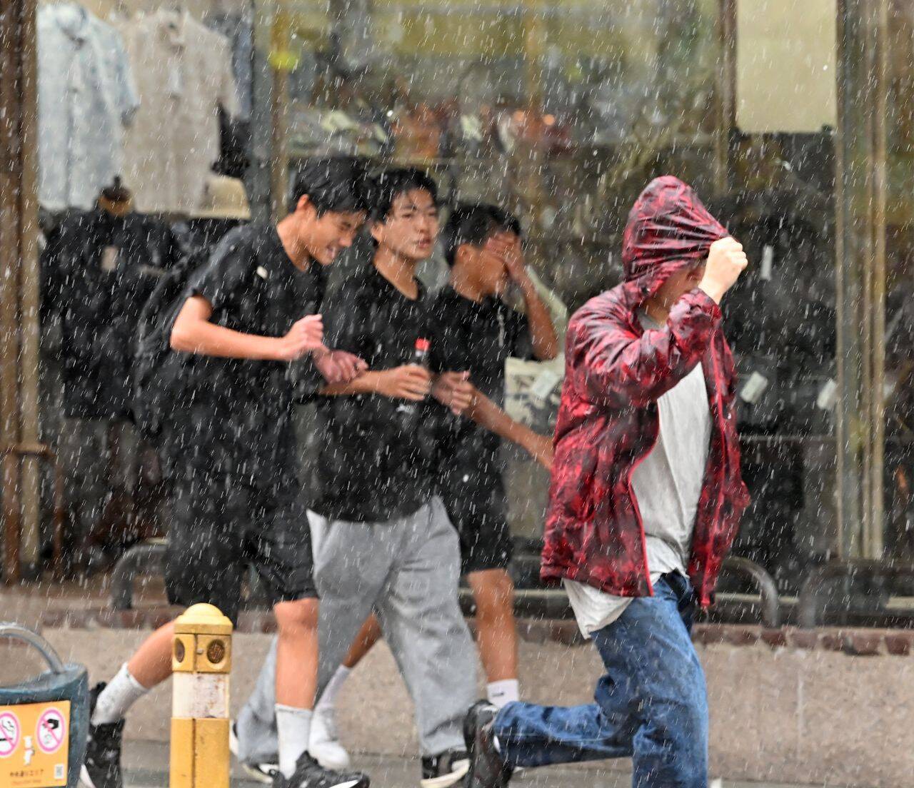 沖縄で警報級の大雨の恐れ　4月1日にかけ　大気の状態が非常に不安定