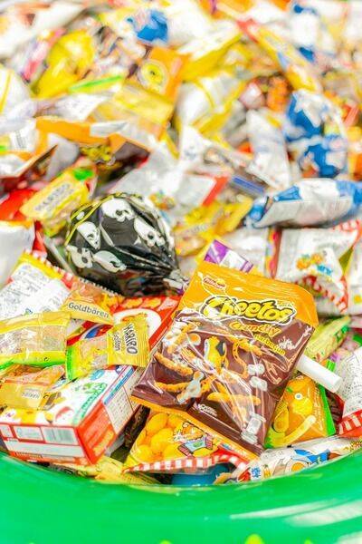 【北谷町】ハロウィンイベント☆アメリカンビレッジ内『LILY'S ICECREAM』お菓子つかみ取り♪2025年10月31日(金)開催！【美ら浜つーしん】