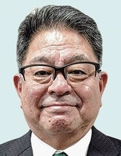 与那原町長選　現職の照屋勉氏、2期連続の無投票当選で3期目へ