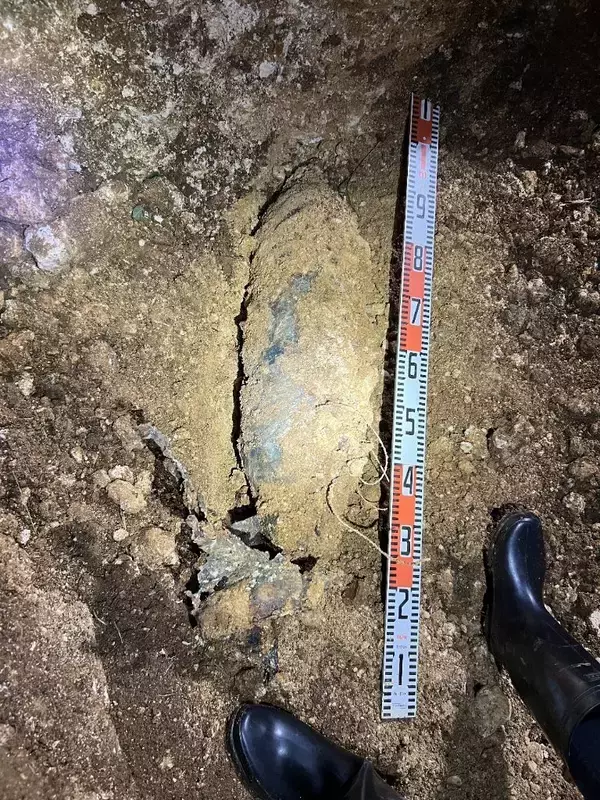 沖縄・宮古空港でまた不発弾発見　米国製50キロ爆弾　土のうをかぶせ現場保存　