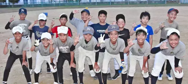 「秋の南城市、風と疾走　尚巴志ハーフマラソン11月2日スタート　ハーフと3キロに6062人挑む【コースと交通規制マップ】」の画像