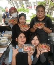 カジキマグロの大東寿司に優秀賞の「島らっきょうキムチ」も！来場者でにぎわう「離島フェア」　あすまで那覇市のセルラーパーク