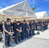 「忘れない、祈り今こそ　沖縄県内各地で慰霊祭　孫に同じ思いさせたくない」の画像17