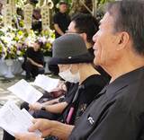 「忘れない、祈り今こそ　沖縄県内各地で慰霊祭　孫に同じ思いさせたくない」の画像5