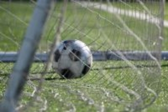 女子サッカー那覇、初戦で敗れる　全日本高校選手権　益田東（島根）に２―６