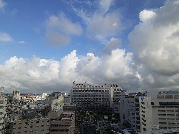 沖縄の天気予報 8月1日 曇りで所により雷雨 気圧の谷の影響で 21年7月31日 エキサイトニュース