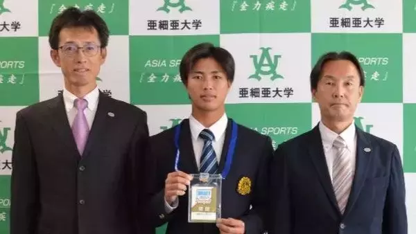 巨人3位指名の山城京平、先発で勝負「まっすぐのキレ生かす」　指名あいさつでスカウト「2桁勝って」