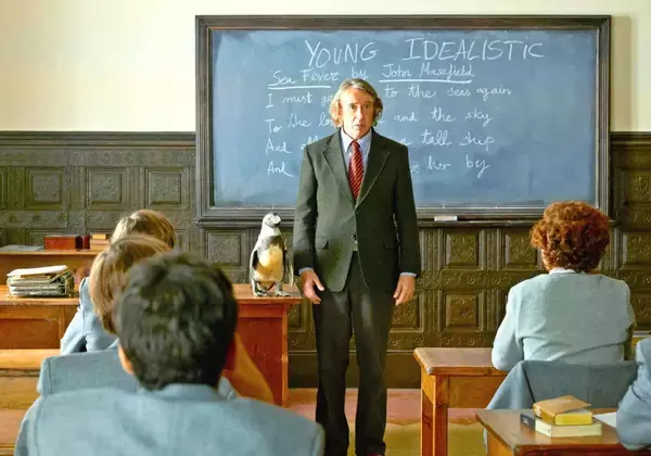 【スターシアターズ・榮慶子の映画コレ見た？】『ペンギン・レッスン』不安や焦燥受け止める