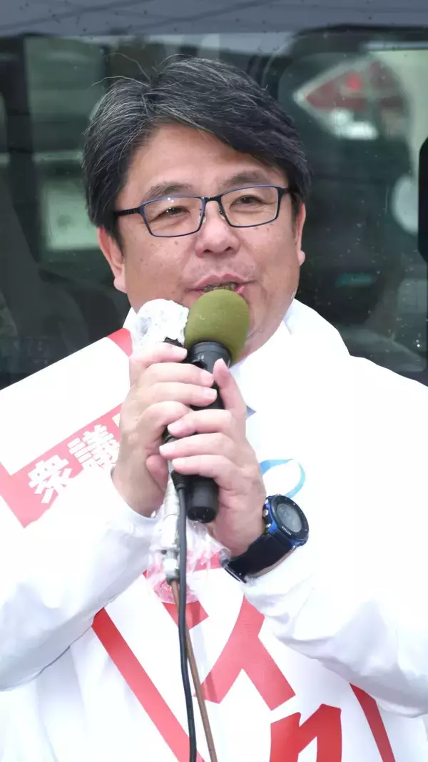 「衆院選スタート　沖縄4区、立候補4人の「第一声」を紹介」の画像