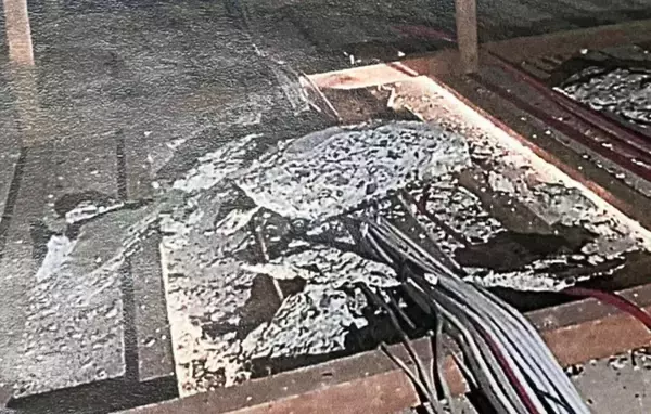 中学校の廊下に細かいちりが…　天井裏に60センチのはく離コンクリート落下　沖縄・糸満市