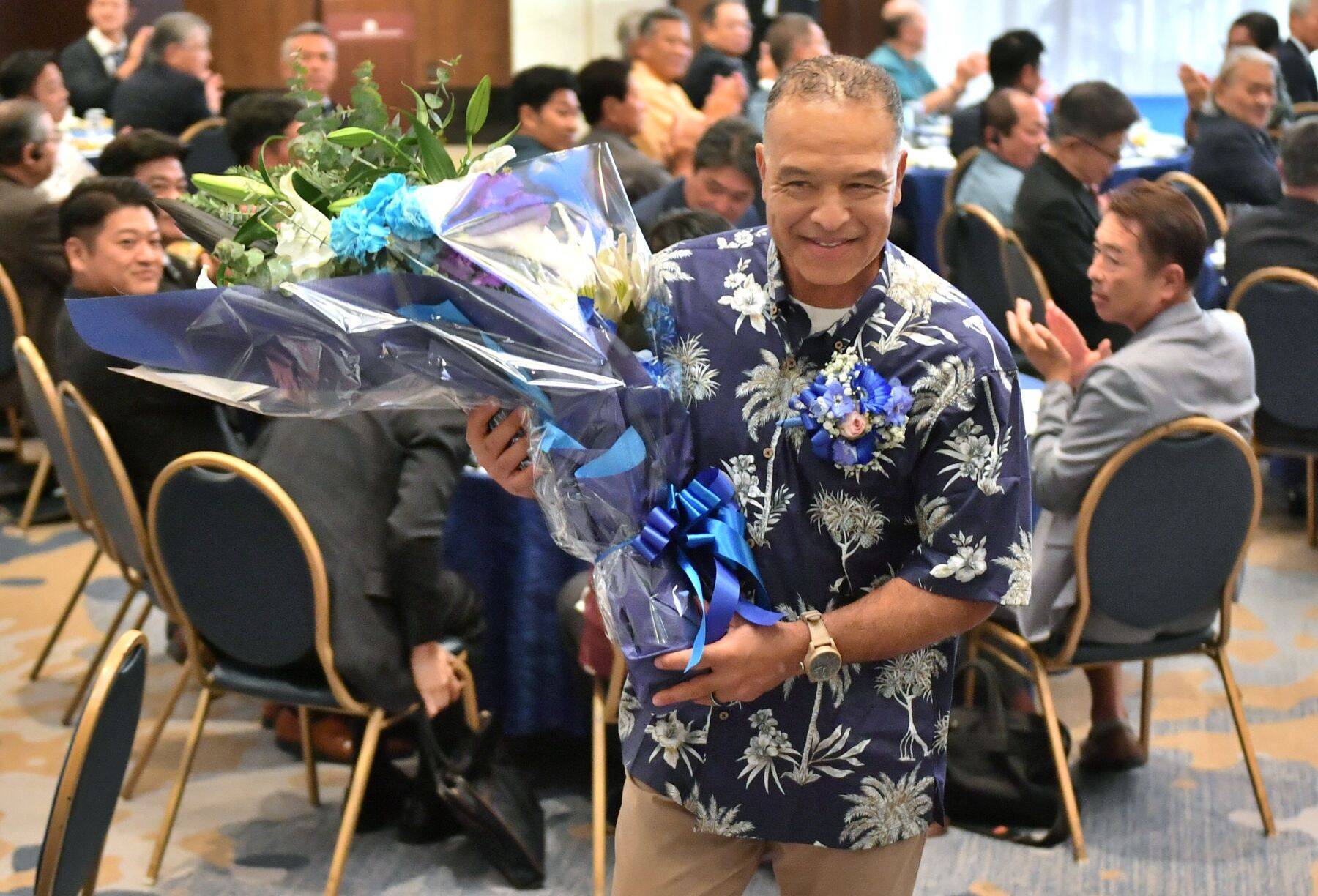 ドジャース・ロバーツ監督が沖縄講演　WS連覇の今季「非常に難しいシーズンだった」　古里・那覇の思い出も